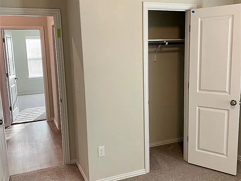 17320 Crowndale Dr — Photo 3