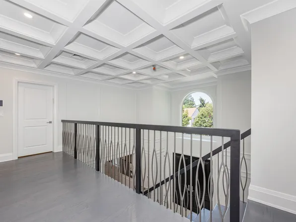 190-22 Nero Avenue image 24 of 43