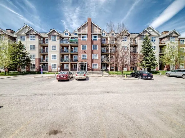 73 Erin Woods Ct SE #3309, Calgary, AB T2B 3V2