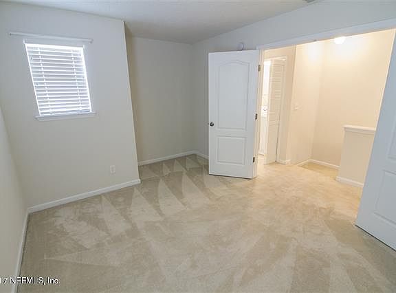 5th image of 2345 Sunset Bluff Dr