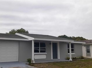 9821 Lake Chrise Ln, Port Richey, FL 34668