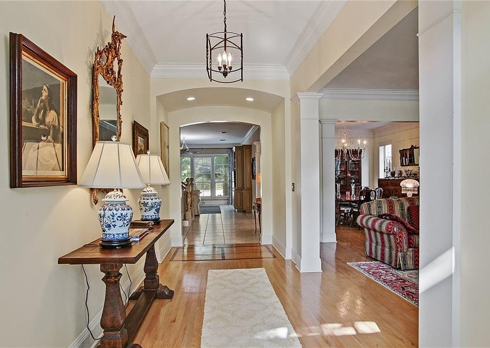 14 Savannah Ridge Ln, Metairie, LA 70001 | Zillow