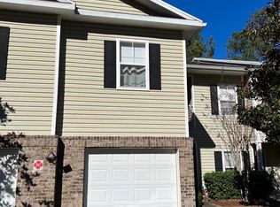 5062 NW 44th Ln, Gainesville, FL 32606