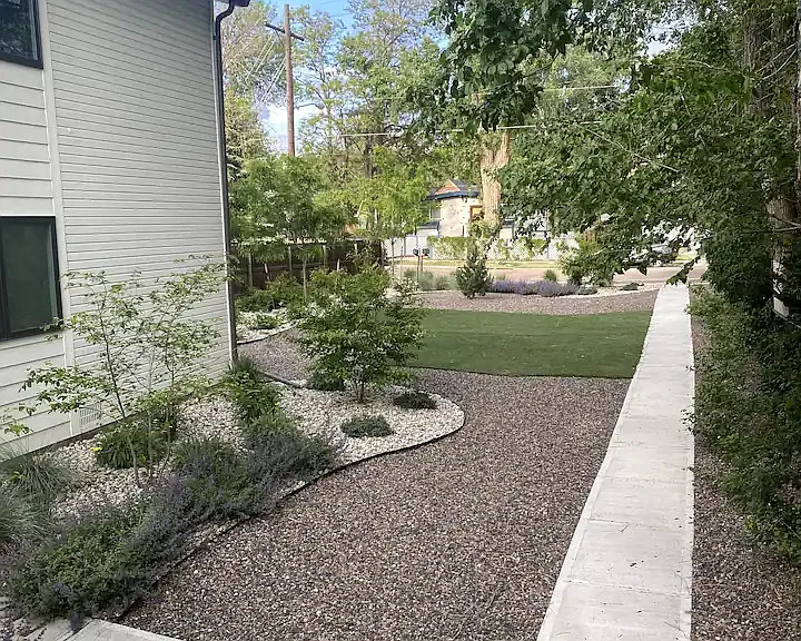 224 N Institute St — Photo 1