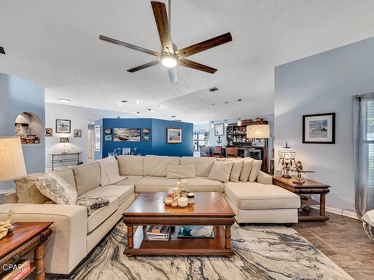 625 Amberjack Dr — Photo 21