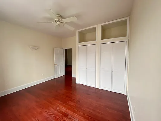 Rented by Compass | media 23