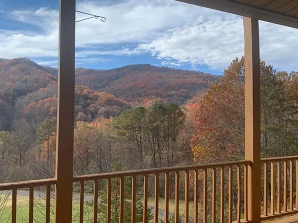 50 Pine Blf #14, Whittier, NC 28789