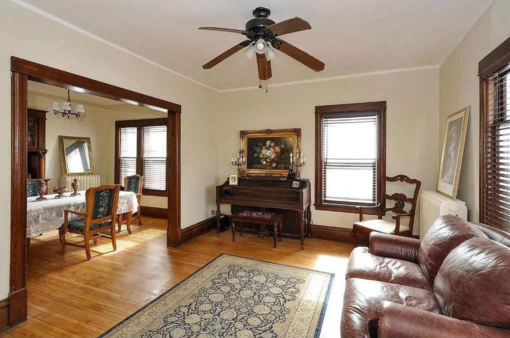 5 bed, $2,055 — Photo 4