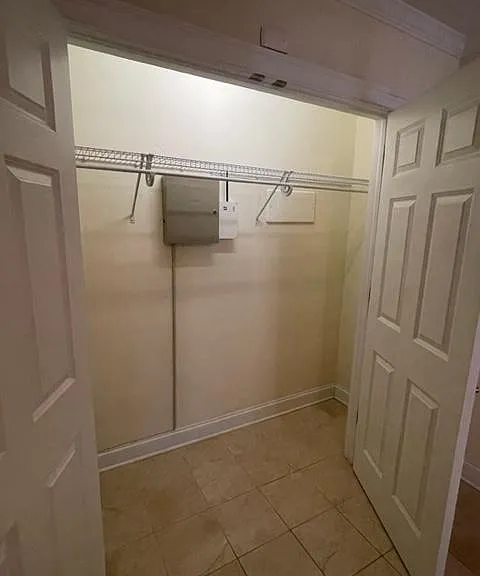 Large bedroom closet