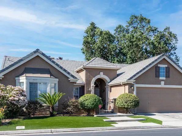 2110 W Rue Street Michel, Fresno, CA 93711
