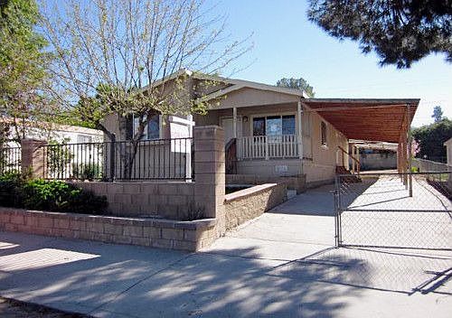 1st image of 32940 Valley View Ave
