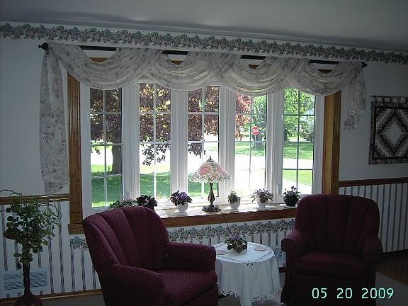 Bow window living room