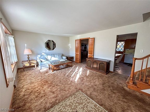 3rd image of 2256 Kennedy Dr