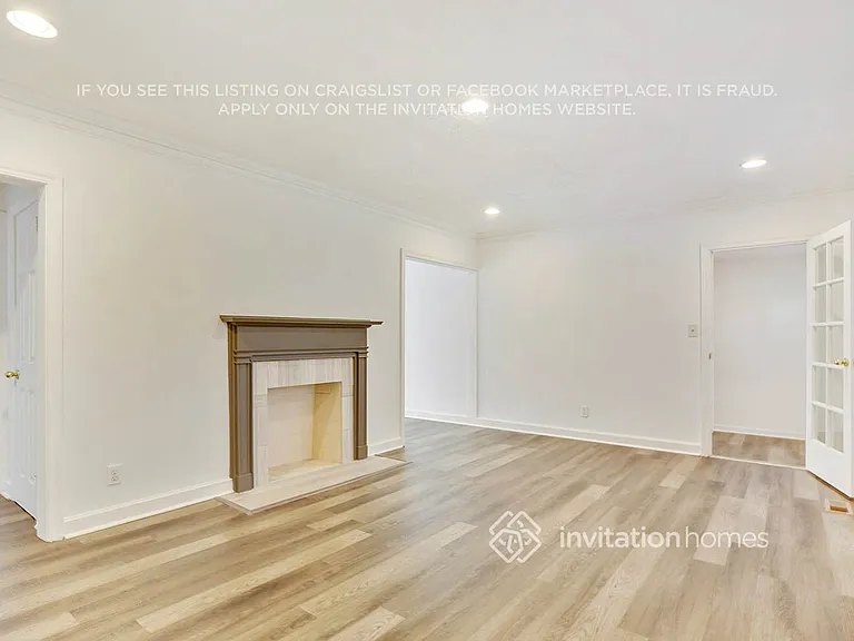 1883 Dresden Dr NE — Photo 4