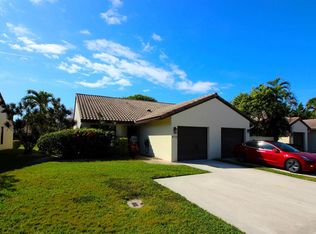 416 Buttonwood Pl, Boca Raton, FL 33431