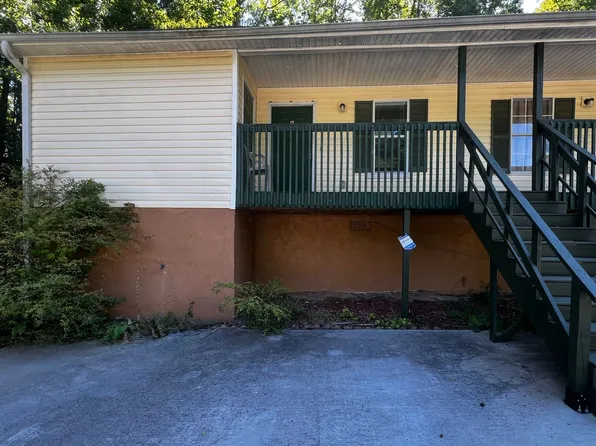 8040 Colquitt St, Douglasville, GA 30134