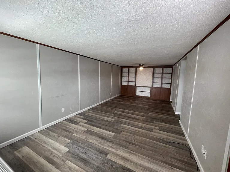 Sandalwood/Springwood — Photo 14
