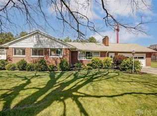 755 Arlington Rd, Brookville, OH 45309
