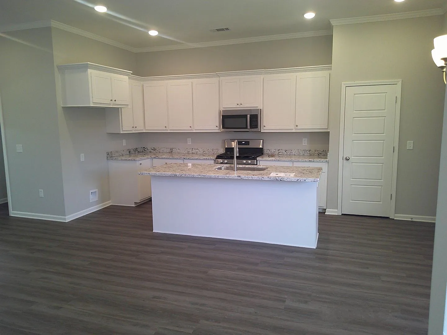 520 Stonebrook Place Brandon, MS — Photo 4
