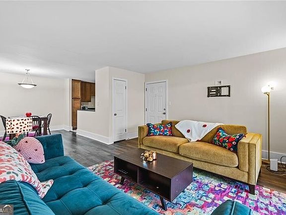5th image of 1468 Briarwood Rd #401