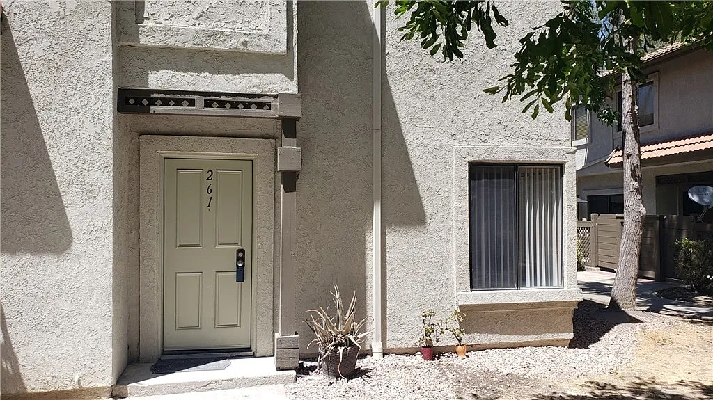 2 bed, 994 sqft, $2,800 — Photo 3