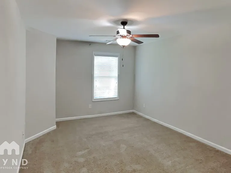 201 Jackson Pl NW — Photo 11