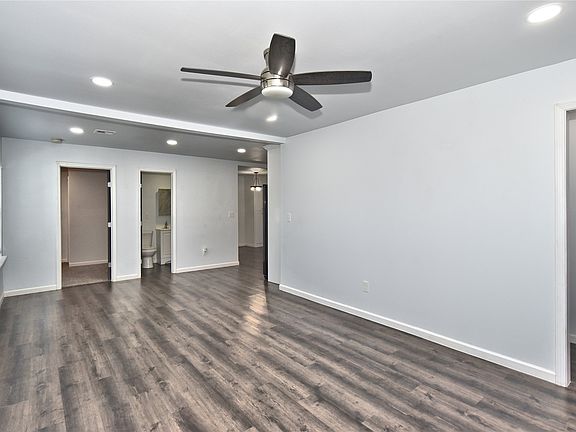 5th image of 2401 W 49th St