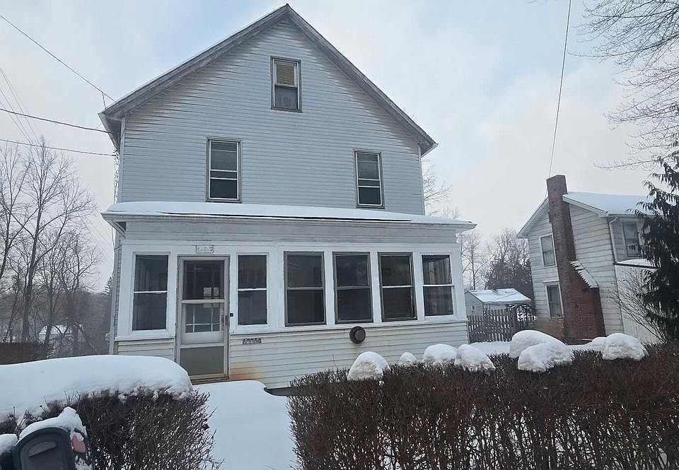 1st image of 18064 Cussewago Rd