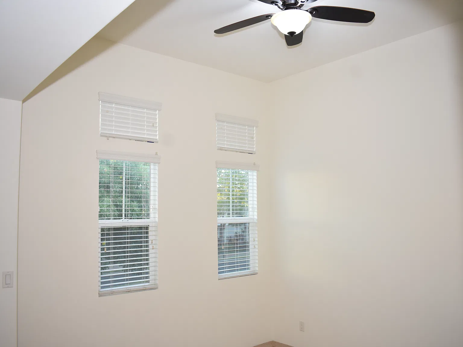 3 bed, 1368 sqft, $4,000 — Photo 4