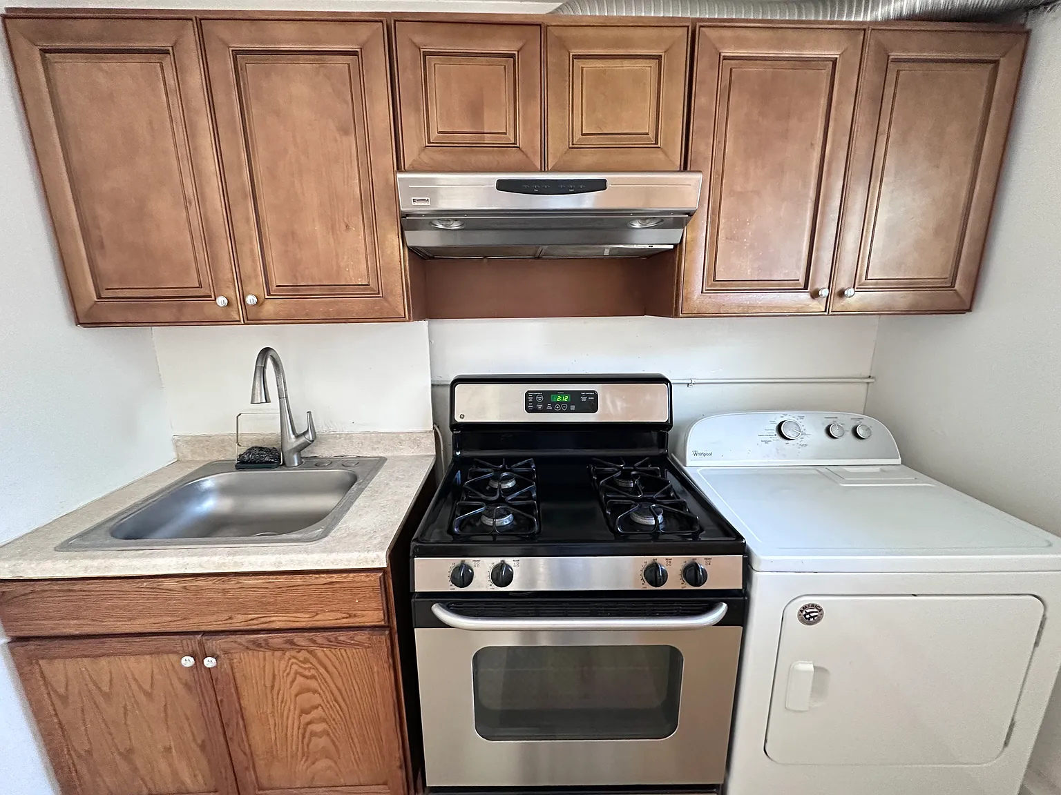 1 bed, $1,600 — Photo 4