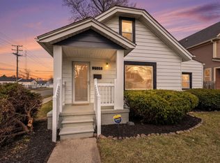 2105 Manatee St, Ferndale, MI 48220
