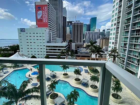 4th image of 244 Biscayne Blvd APT 1407