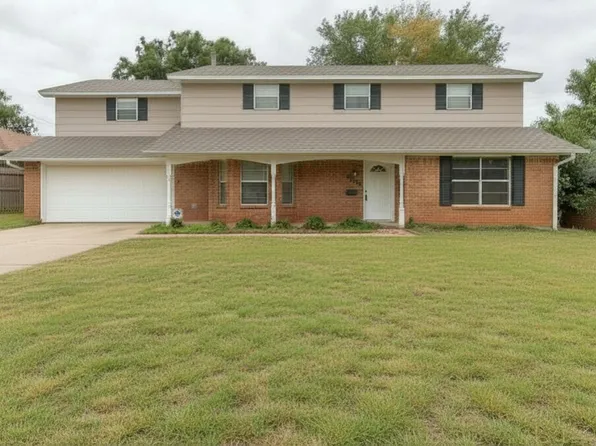 5825 NW 72nd St, Warr Acres, OK 73132