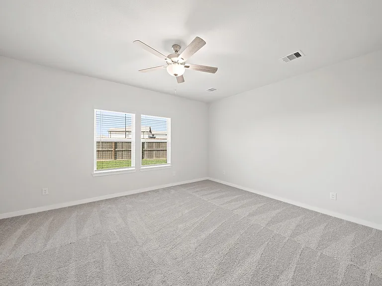 4006 Crowning Ct — Photo 6