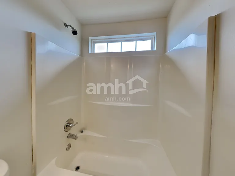 3013 Community Cir — Photo 16