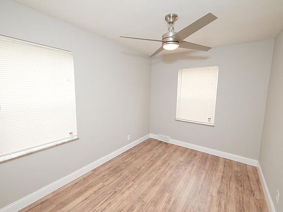 3rd image of 7162 Jamieson Ave APT 2N