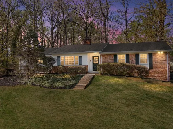 1050 Garywood Ln, Arnold, MD 21012