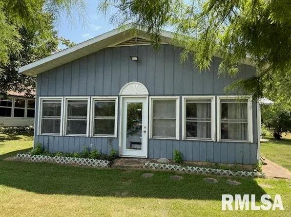 84 S New Thompson Lake Rd, Carbondale, IL 62901