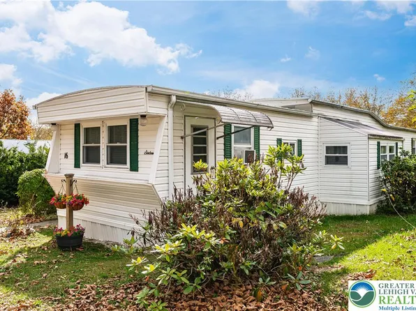 16 Springridge Rd, Bath, PA 18014