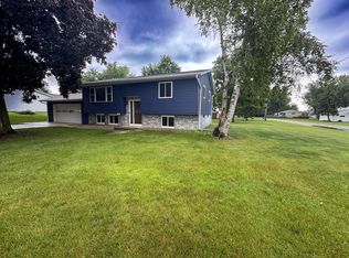 201 Church Dr, La Crosse, WI 54603