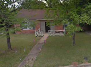 206 S Monroe St, Bainbridge, GA 39817