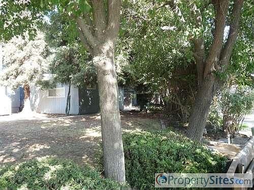 1st image of 5640 W Walnut Ave