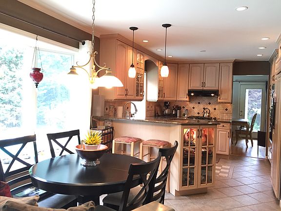 Eat in kitchen with view