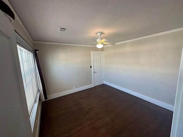 2921 Modesto Ave — Photo 14