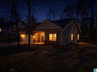 742 Twin Ridge Cir, Lincoln, AL 35096