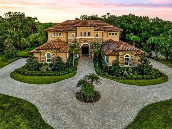 10121 Ruffled Fern Ln, Sarasota, FL 34241