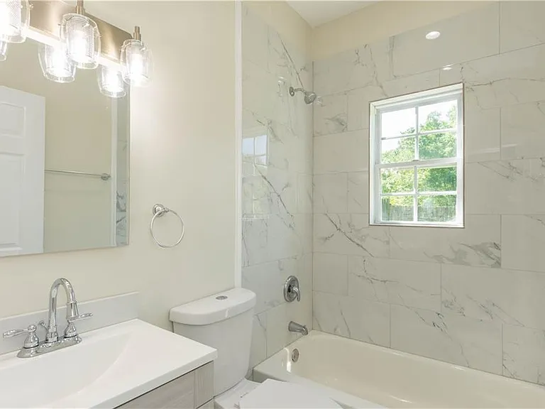 1645 Abner Ter NW — Photo 18