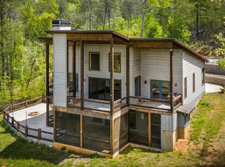 670 River Hills Rd, Mineral Bluff, GA 30559