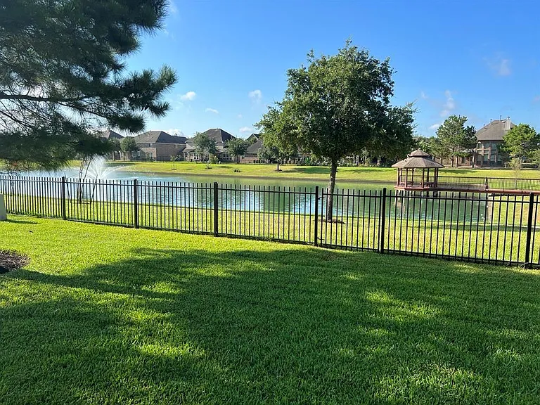27323 Piney Ranch Ln — Photo 24