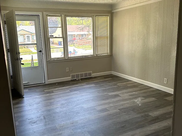 20783 Audrey Ave — Photo 2